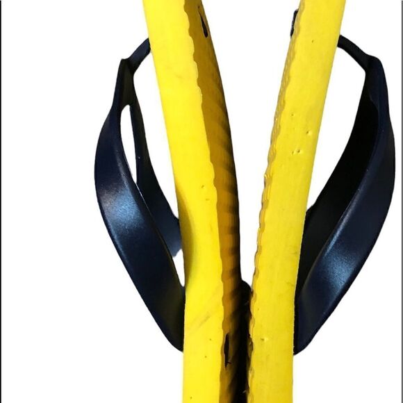 Corona yellow and blue foam flip flops - Picture 3 of 5
